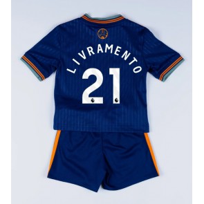 Newcastle United Tino Livramento #21 Tredjetrøje Børn 2025-26 Kortærmet (+ Korte bukser)